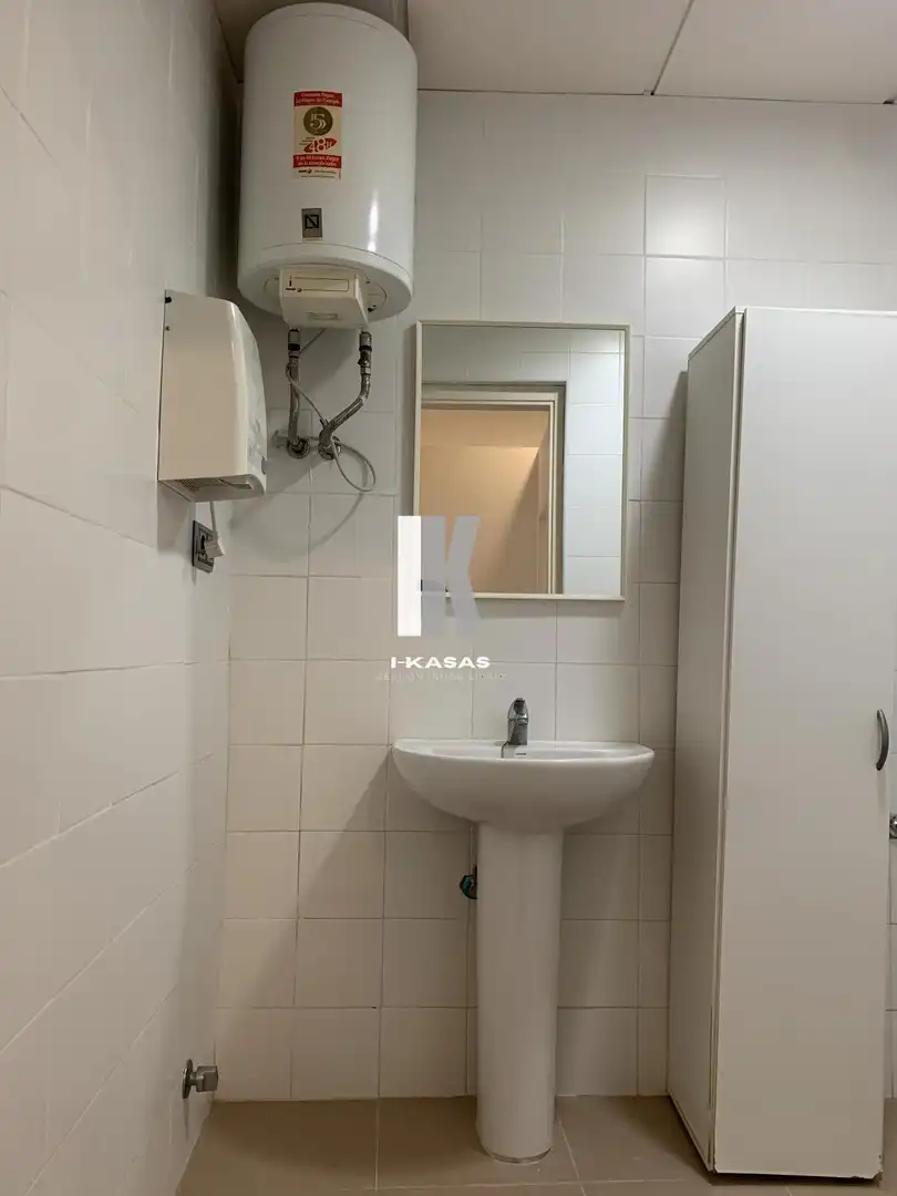 Baño de Local en venta en Jerez de la Frontera