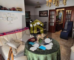 Sala d'estar de Pis en venda en Linares amb Aire condicionat