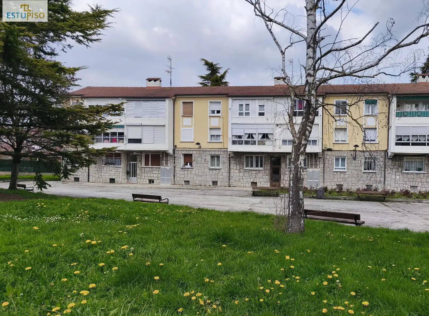 Piso en venta en Calle CEFERINO URIEN, Ali Gobeo