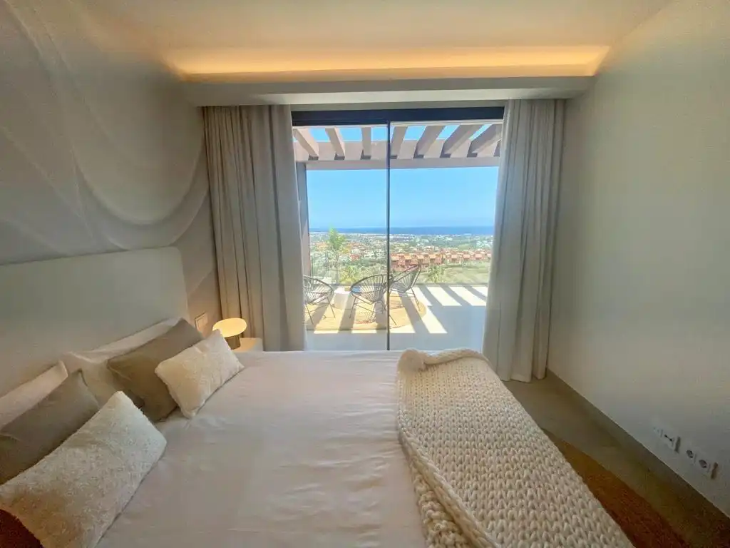 Chalet con piscina en venta en Benahavís pueblo, imagen 8