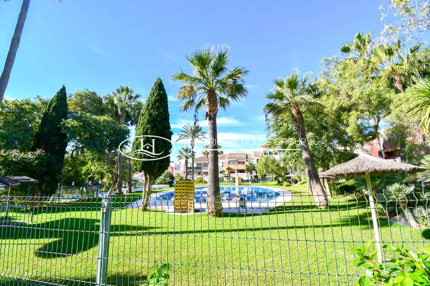 Garden of Apartments for sale in Chiclana de la Frontera  with Air Conditioner, Heating and Private garden