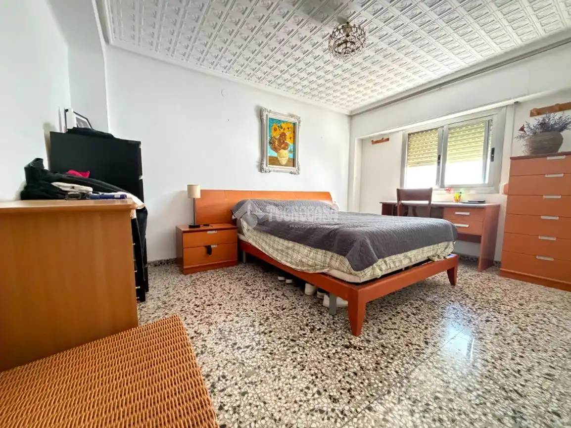 Habitación de Piso en venta en Xirivella con Terraza y Trastero