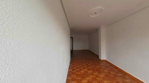 Foto 2 de Apartament en venda a Calle Río Ródano, Cáceres‎, Spain, 51, La Cañada, Cáceres