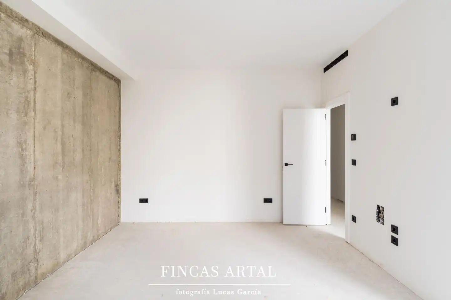 Casa o chalet en venta en Zaragoza con Aire acondicionado, Calefacción y Jardín privado