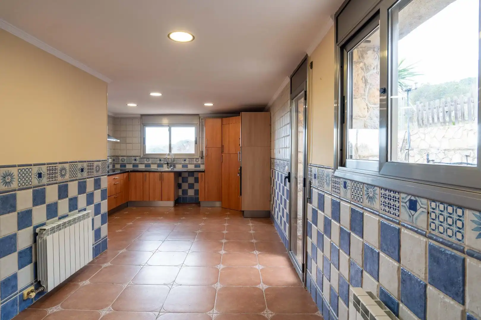 Cuina de Casa o xalet en venda en El Vendrell amb Calefacció, Jardí privat i Terrassa