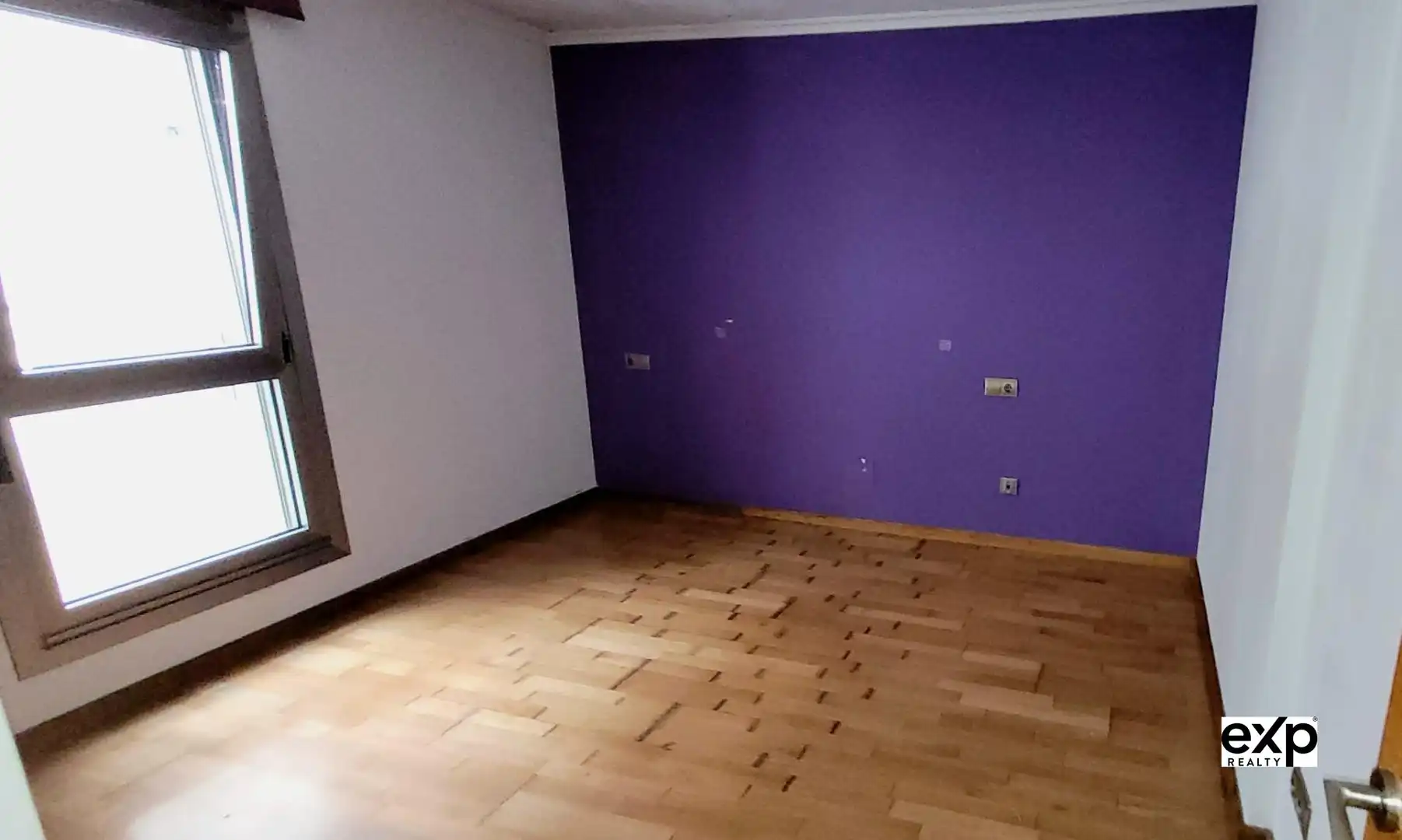 Habitación de Apartamento en venta en Burela con Calefacción y Trastero