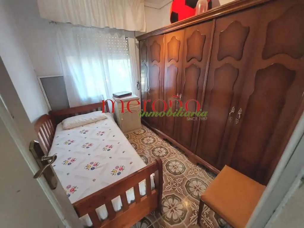 Dormitori de Casa o xalet en venda en Elche / Elx amb Jardí privat i Piscina