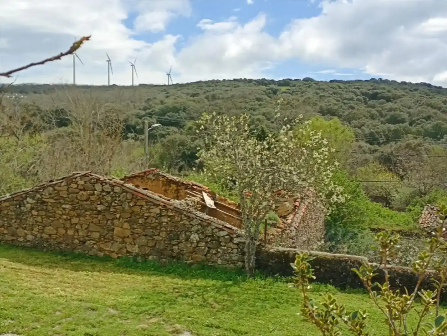 Planta baja en venta en Membribe de la Sierra con Amueblado