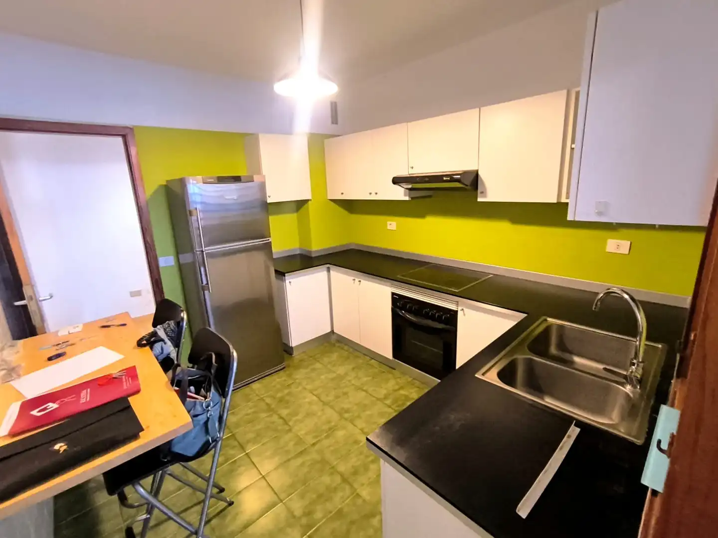 Cocina de Piso en venta en Santa Cruz de Tenerife con Horno, Lavadora y Balcón