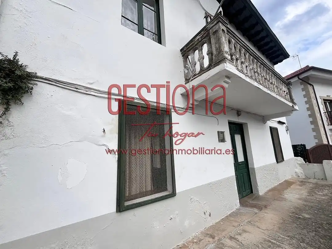 Vista exterior de Casa o chalet en venta en Noja con Terraza, Trastero y Amueblado