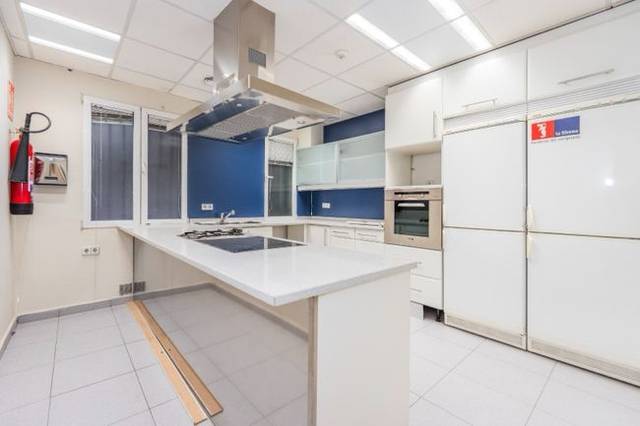 Oficina en Venta en Ibiza de Madrid