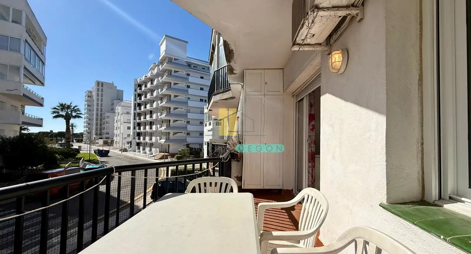 Vista exterior de Apartamento en venta en Roses con Calefacción, Horno y Microondas