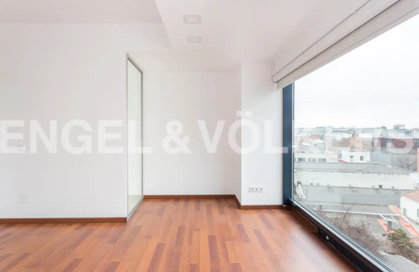 Living room of Flat for rent in Madrid  with Air Conditioner, Heating and Pets allowed