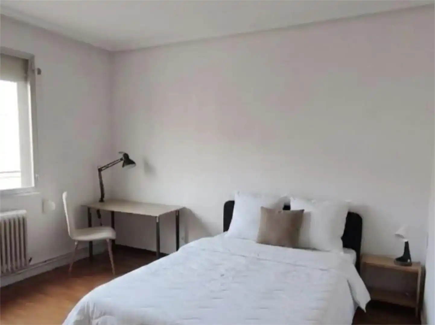 Bedroom of Flat for sale in  Logroño  with Balcony