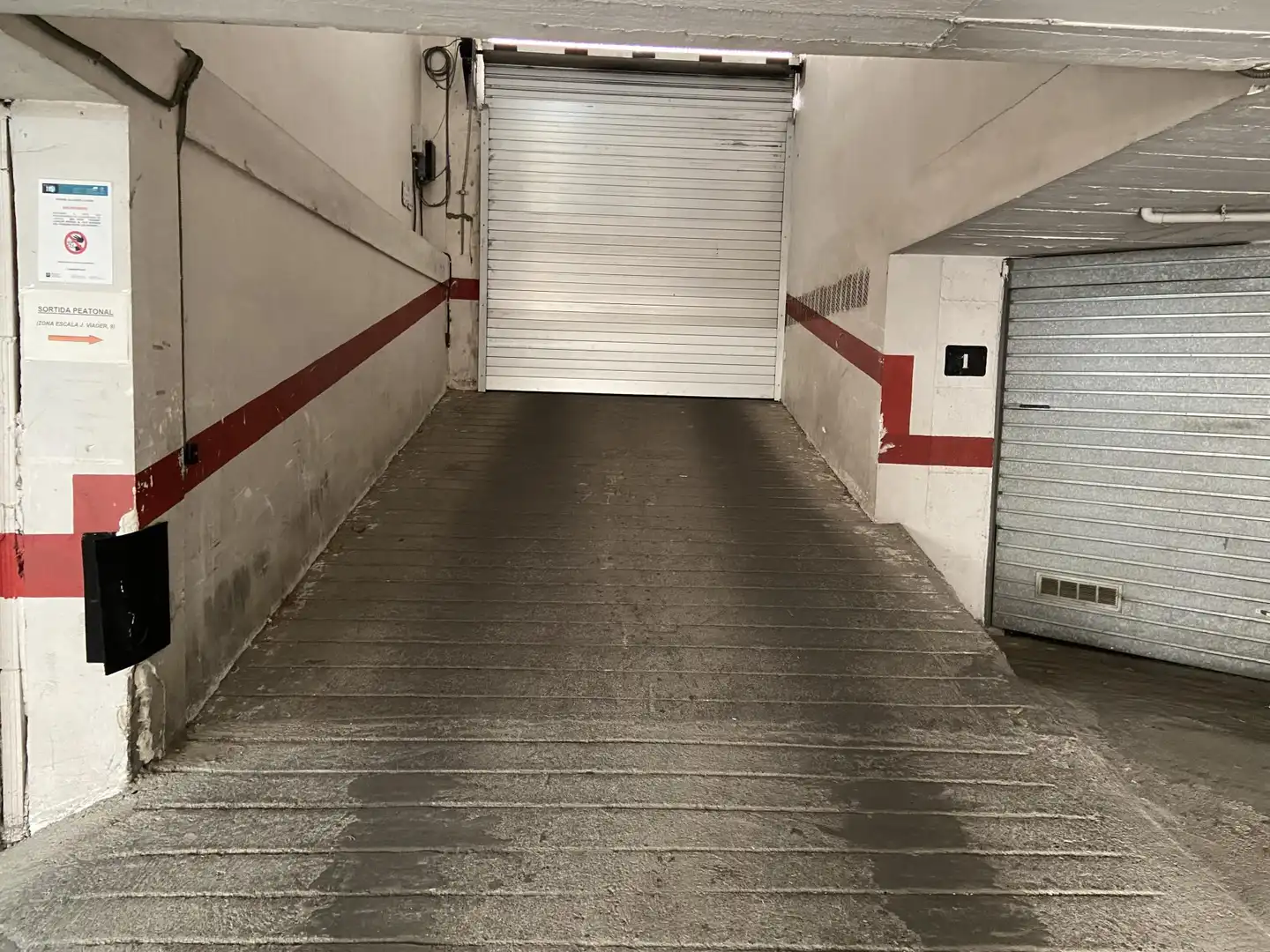 Einzelparkplatz zum Verkauf in Illa 32, imagen 6