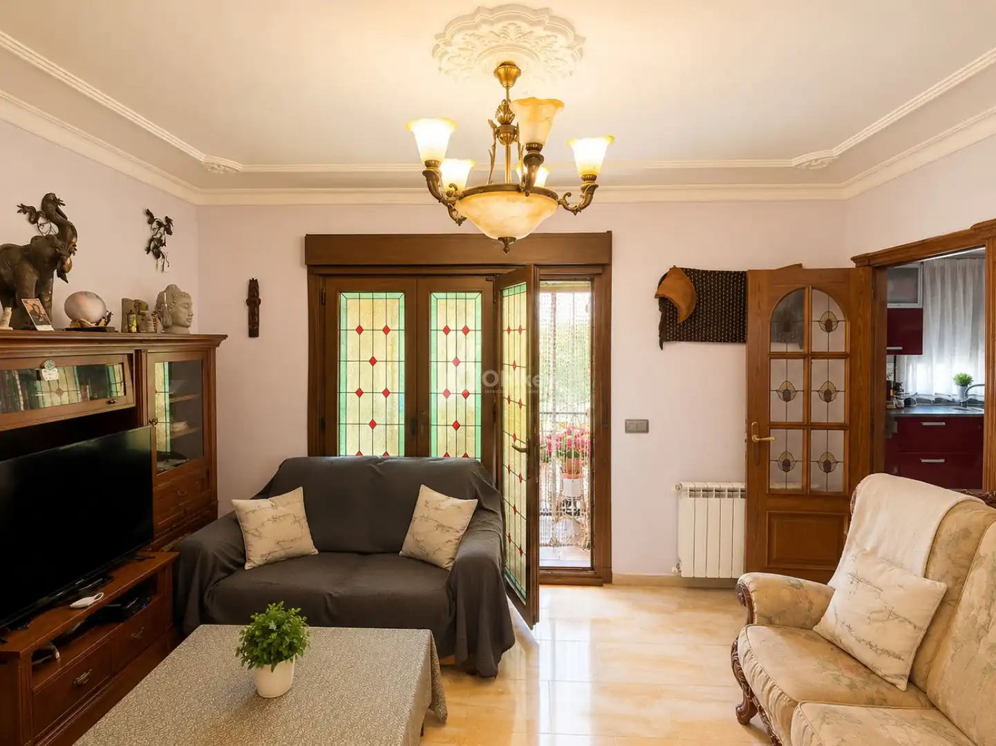 Sala de estar de Casa o chalet en venta en Cedillo del Condado con Aire acondicionado, Calefacción y Piscina