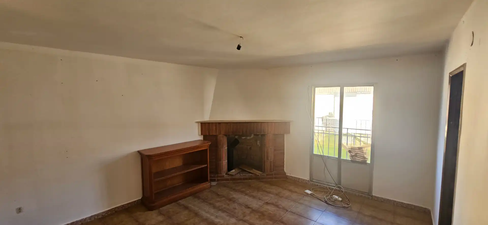 Sala de estar de Casa adosada en venta en Hoyos con Lavadora y Balcón