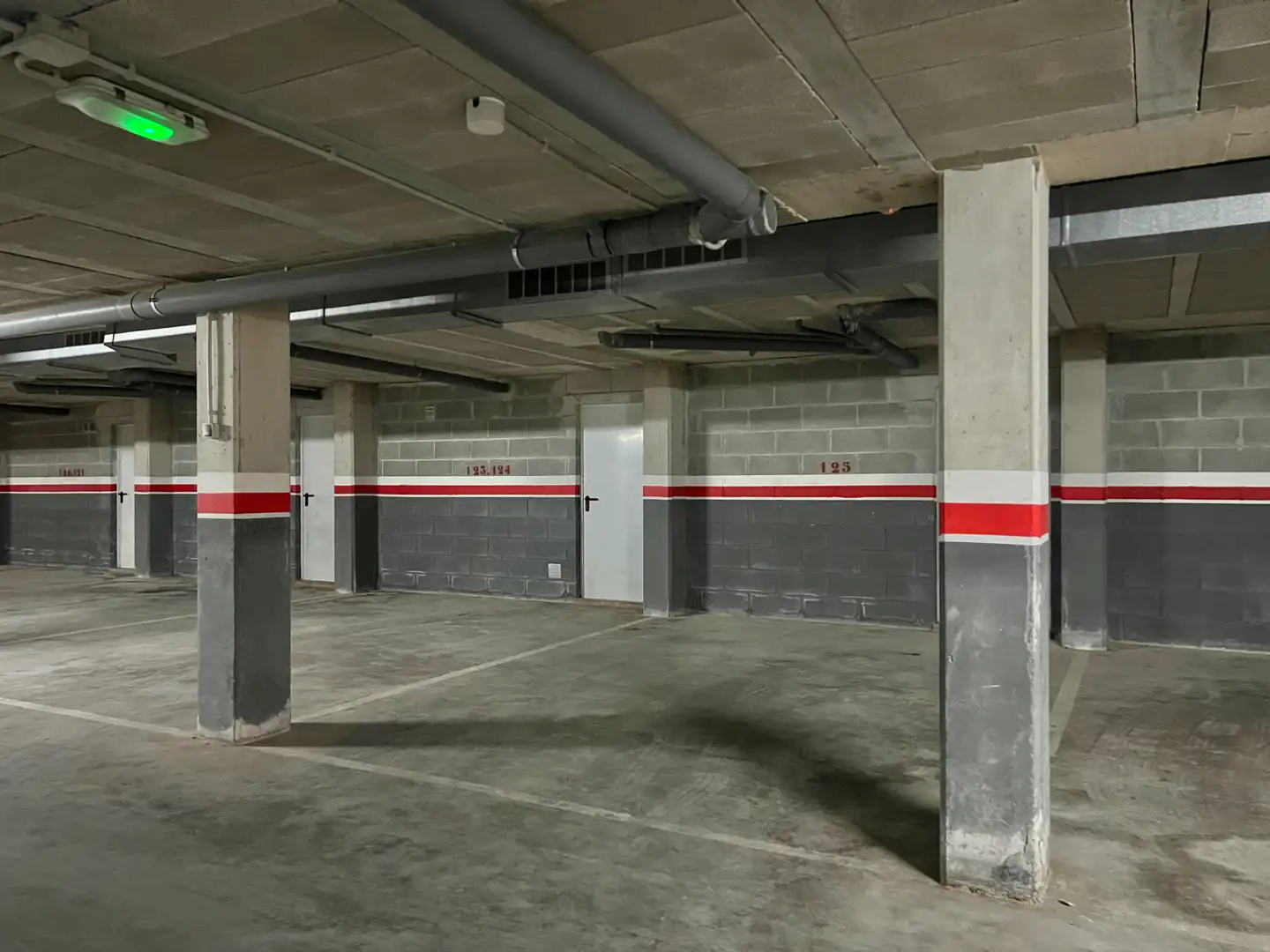 Parking de Piso en venta en Amposta con Jardín privado, Terraza y Amueblado