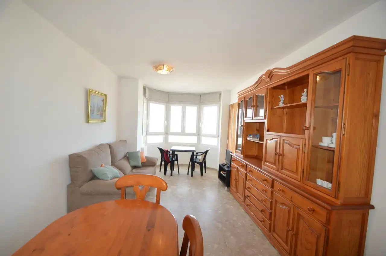 Flat with terrace for sale in Casco Urbano, imagen 4