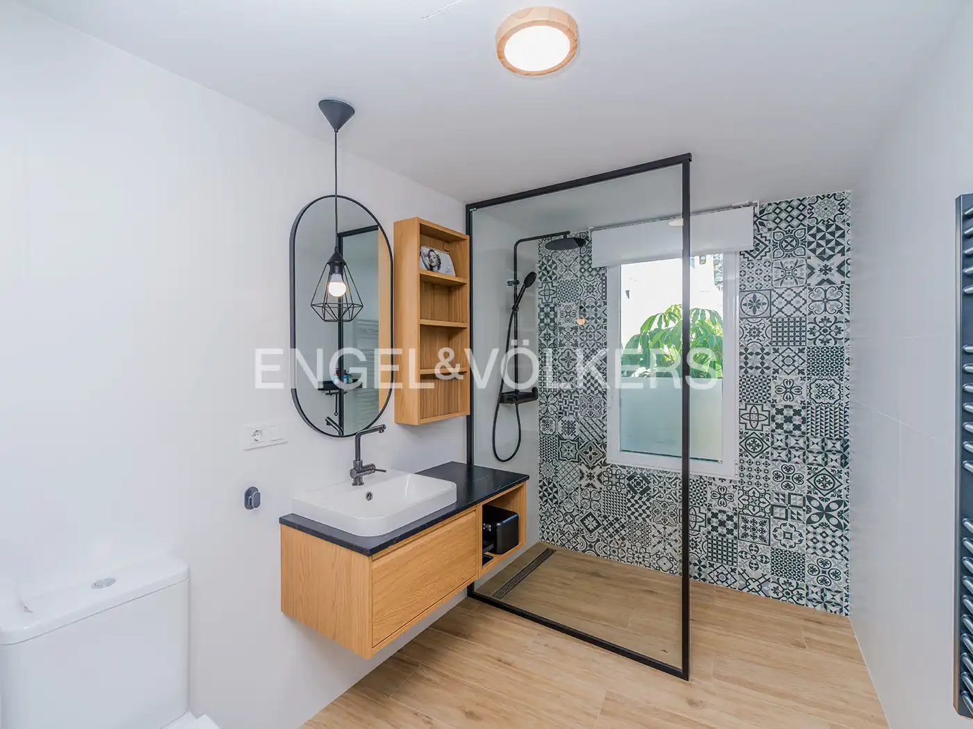 Baño de Casa o chalet en venta en Sant Joan d'Alacant con Aire acondicionado, Calefacción y Jardín privado