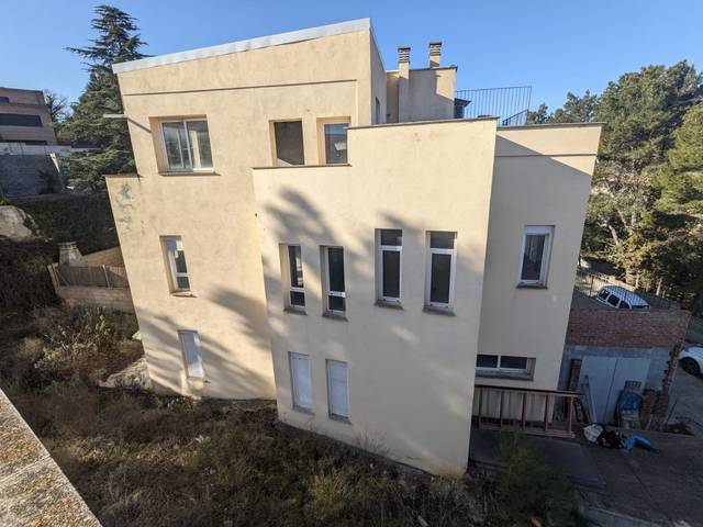 Casa-chalet en Venta en Eugeni D Ors en La Llacuna