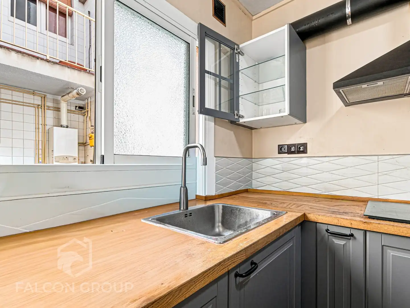 Cocina de Dúplex en venta en Montmeló con Aire acondicionado, Calefacción y Terraza