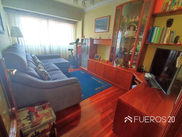 Piso en Venta en Asilo - Rebonza - Urbinaga
