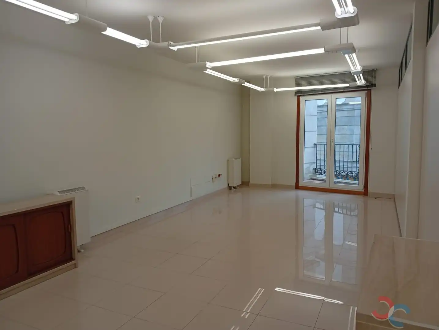 Office for rent in Marín