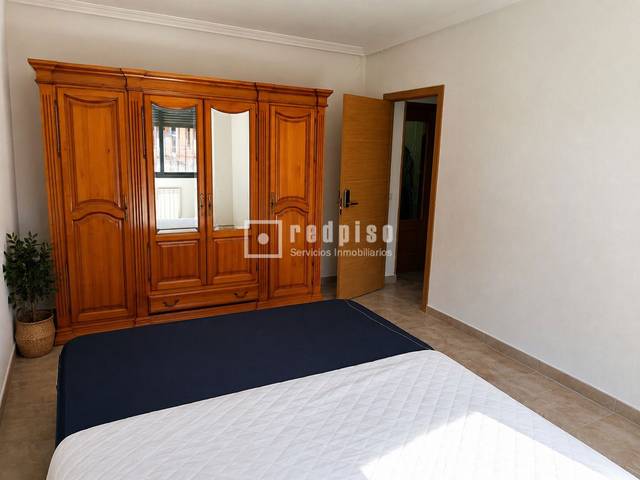 Casa-chalet en Alquiler en Los Robles