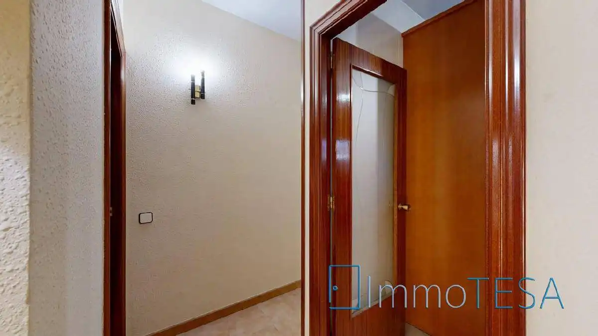 Piso en venta en Barberà del Vallès con Calefacción, Trastero y Balcón