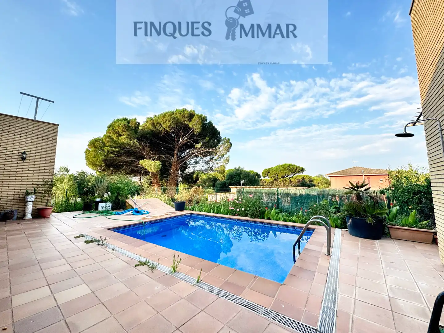 Piscina de Casa o chalet en venta en Sils con Calefacción, Jardín privado y Terraza