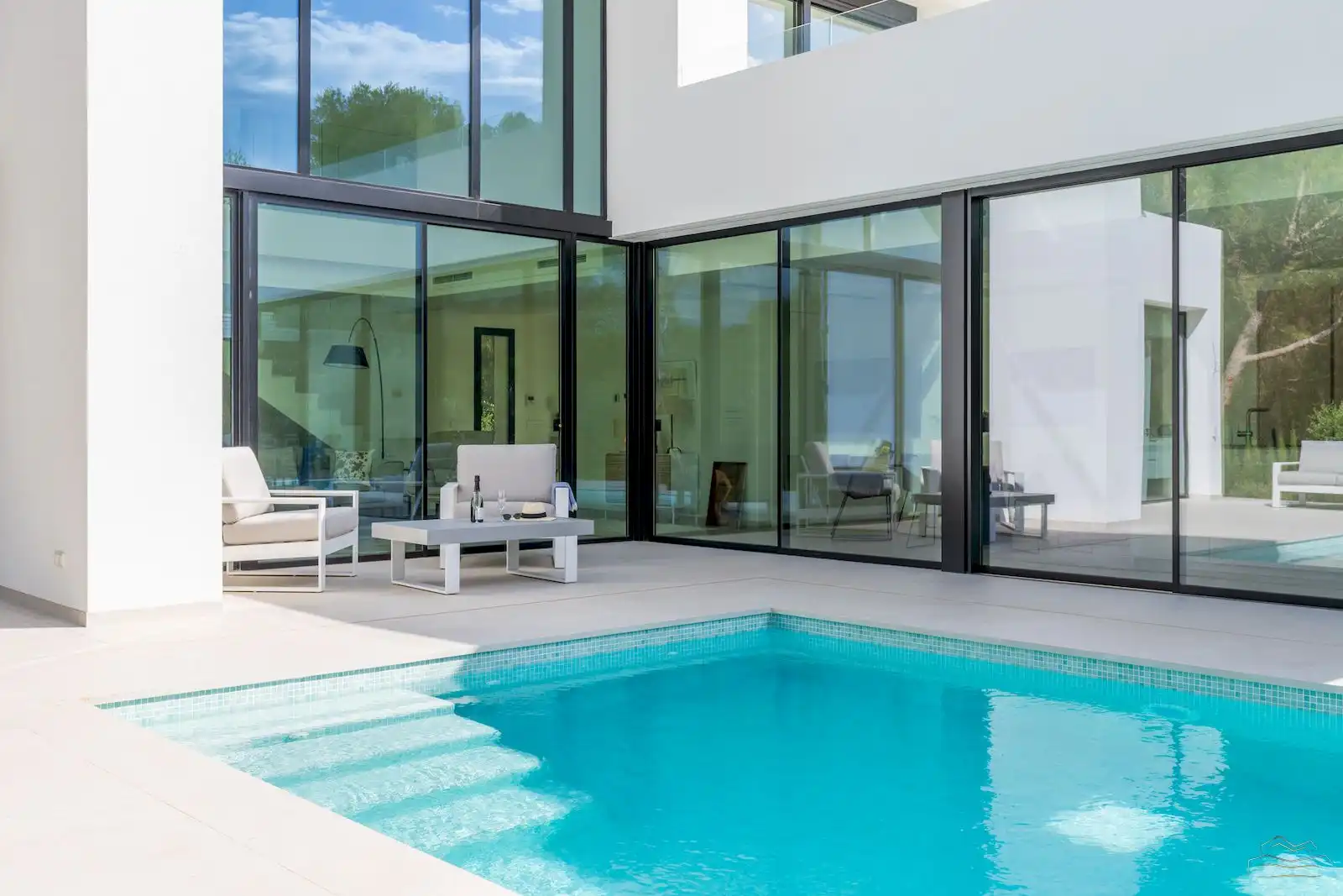 Swimming pool of Houses for sale in Jávea / Xàbia  with Air Conditioner, Heating and Private garden