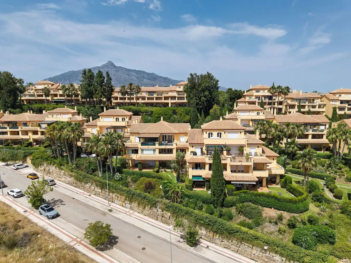 Piso con ascensor en venta en Nueva Andalucía, imagen 27
