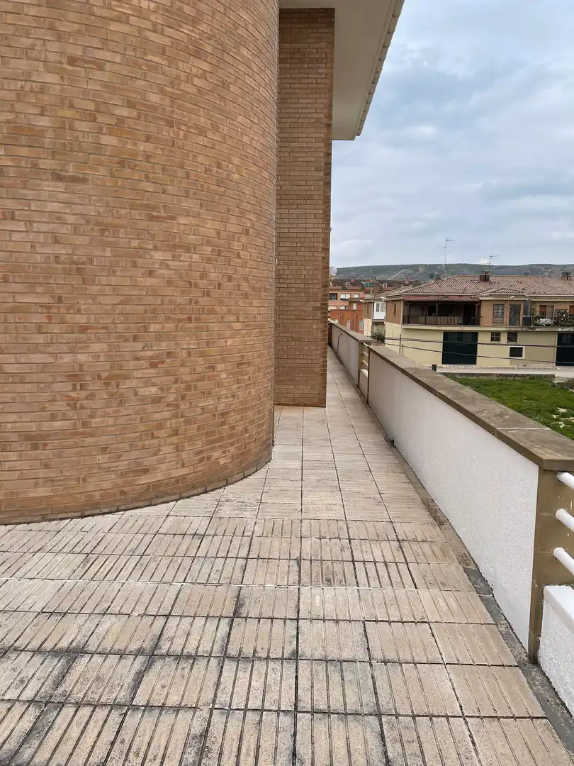 Terrassa de Casa o xalet en venda en Andosilla