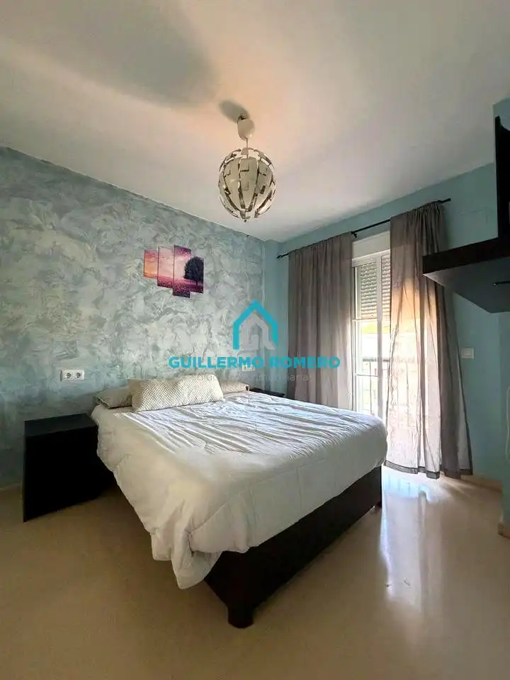 Dormitori de Casa o xalet en venda en Huévar del Aljarafe