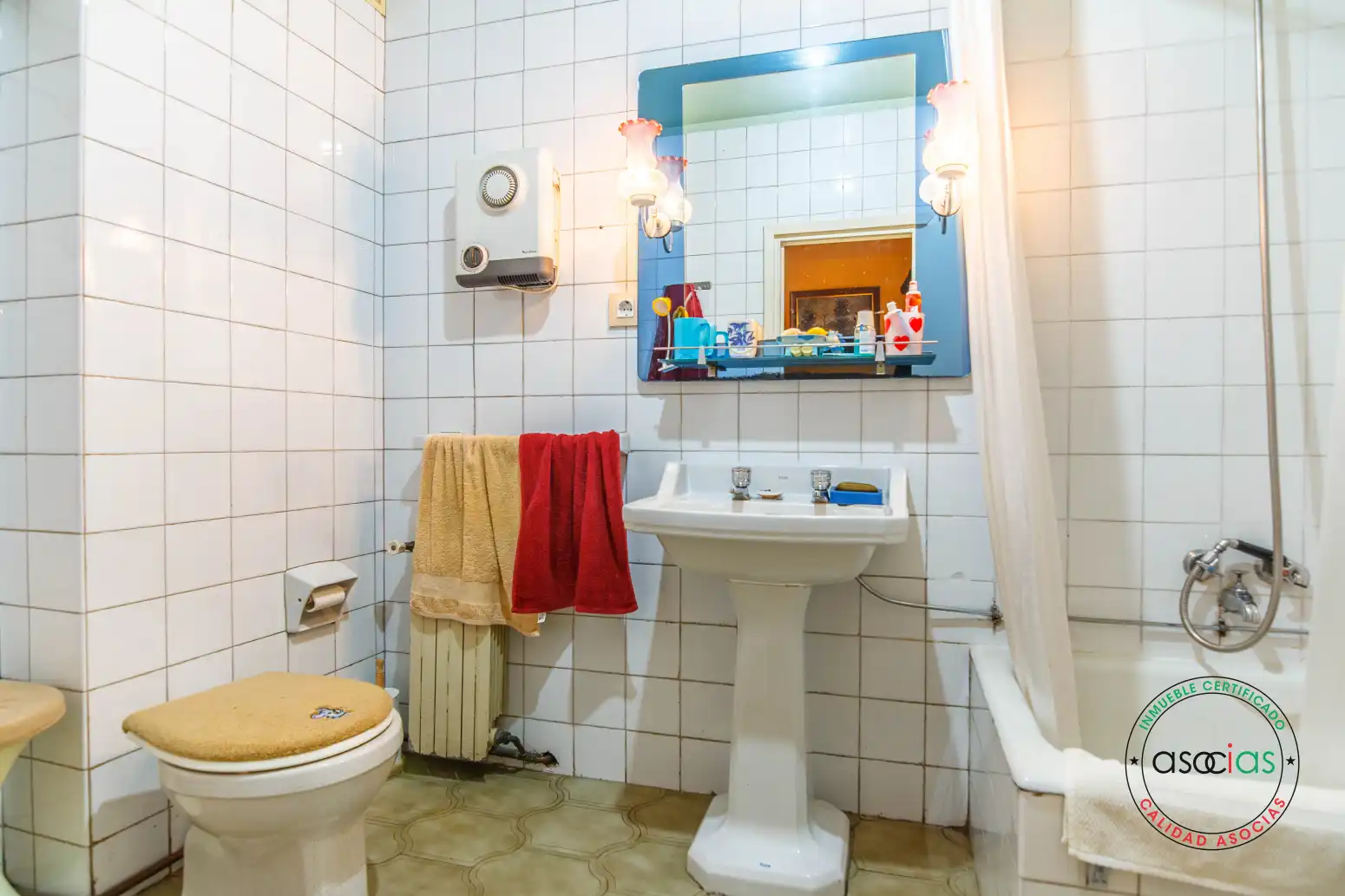 Bathroom of Flat for sale in Nava  with Heating and Balcony