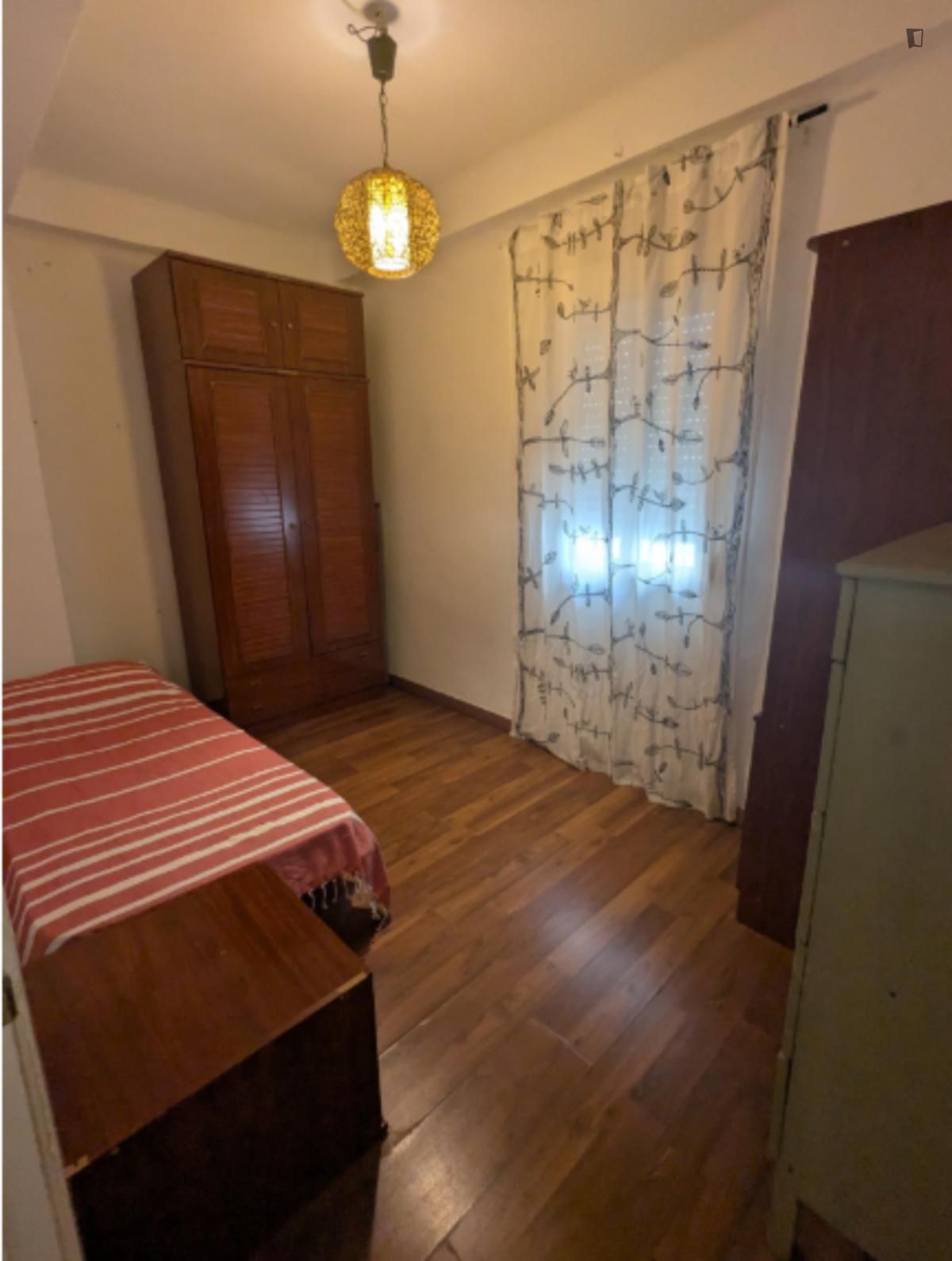 Bedroom of Apartment to share in  Sevilla Capital  with Air Conditioner, Heating and Furnished