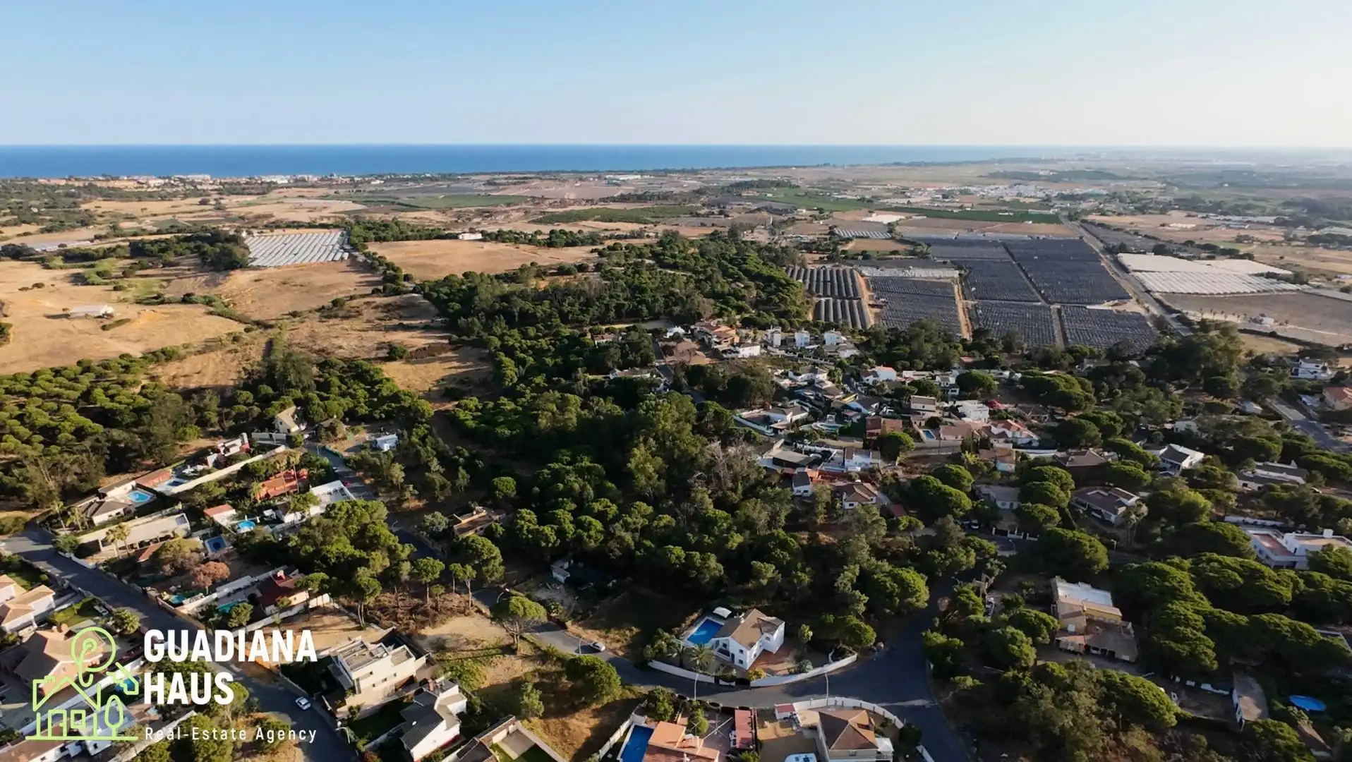 Exterior view of Houses for sale in Isla Cristina  with Air Conditioner, Heating and Private garden