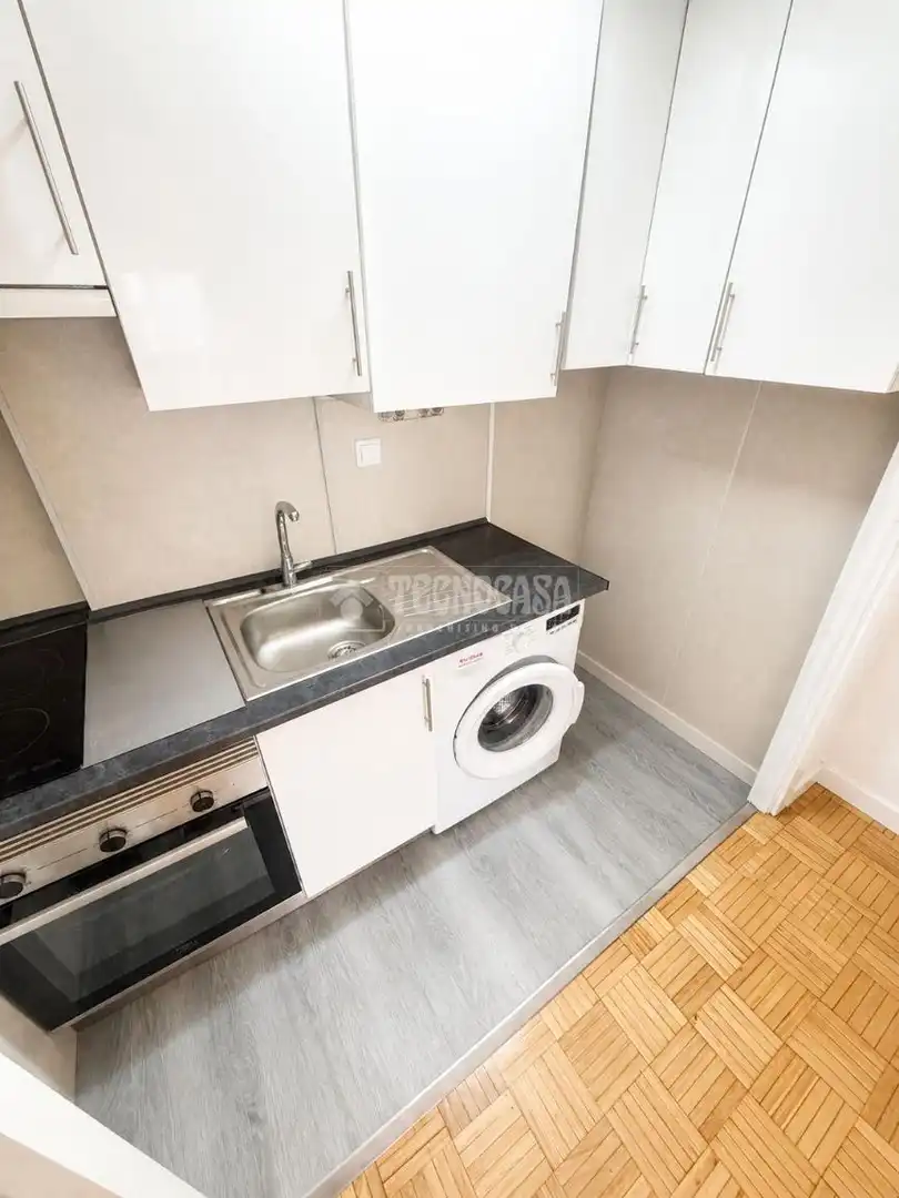 Cocina de Piso en venta en Madrid con Terraza