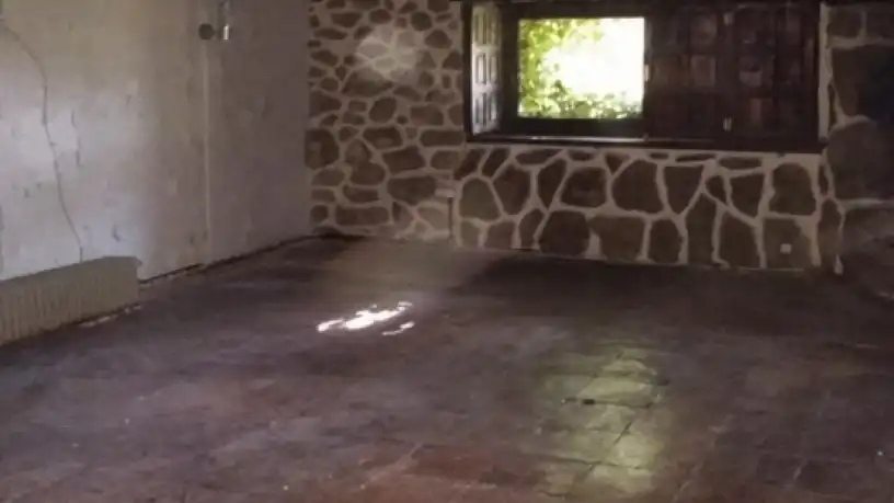 Edificio en venta en N-110 KM.172 EL MOLINO DE RIO VIEJO, 172, Collado Hermoso