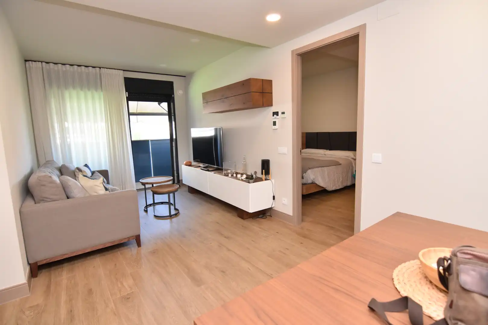 Wohnzimmer von Wohnung zum Verkauf in Pineda de Mar mit Klimaanlage, Heizung und Privatgarten
