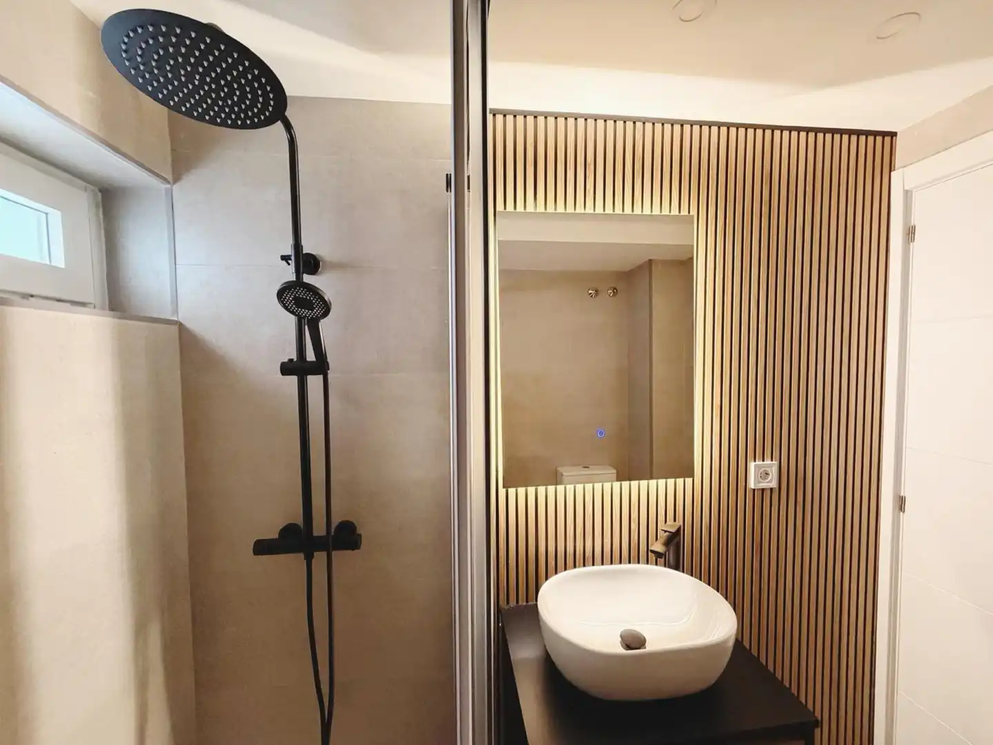 Piso con terraza en venta en Solymar, imagen 24
