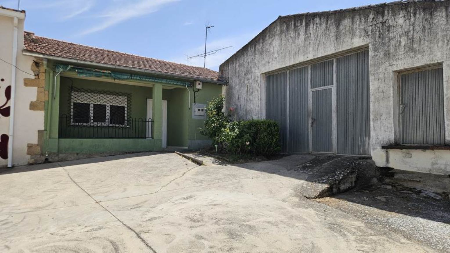 House or chalet for sale in Pajares de la Laguna - Calle la Armuña, Pajares de la Laguna
