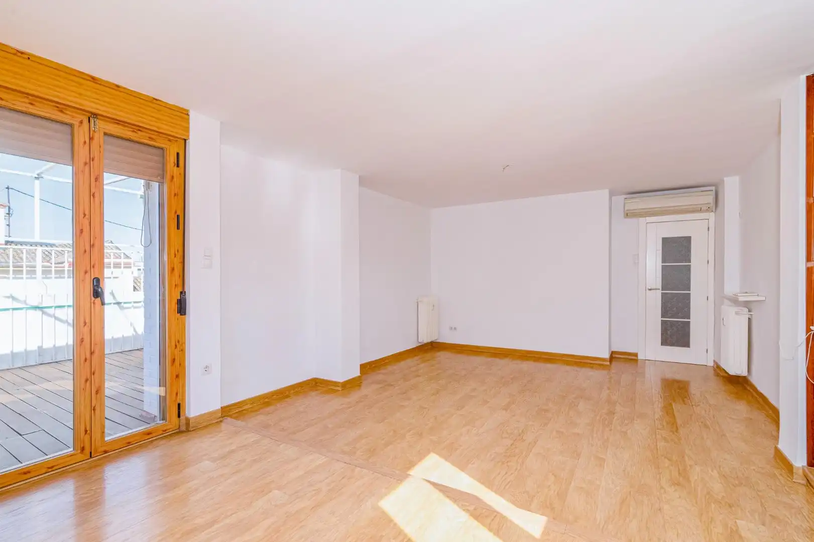 Piso con ascensor en venta en Calle Calle Arabial, imagen 8