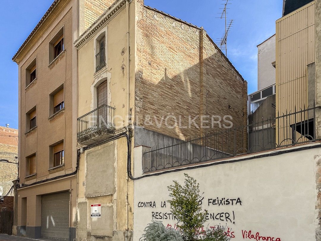 Exterior view of House or chalet for sale in Vilafranca del Penedès  with Heating, Terrace and Balcony
