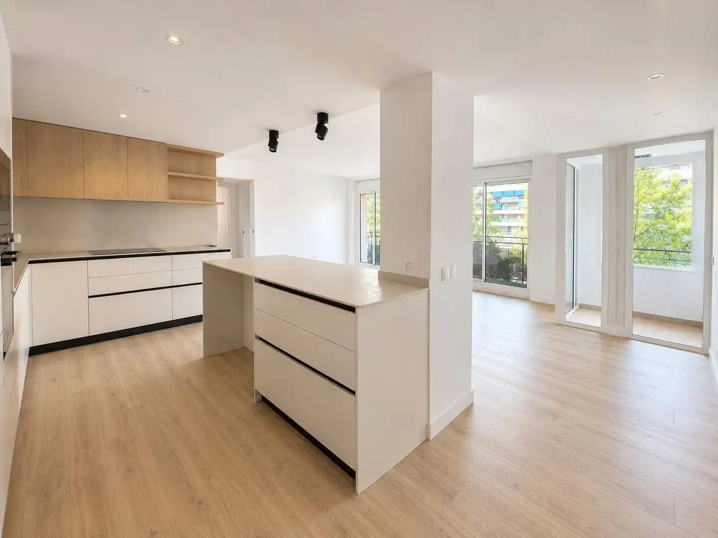 Kitchen of Apartments for sale in Granollers  with Air Conditioner, Heating and Parquet flooring