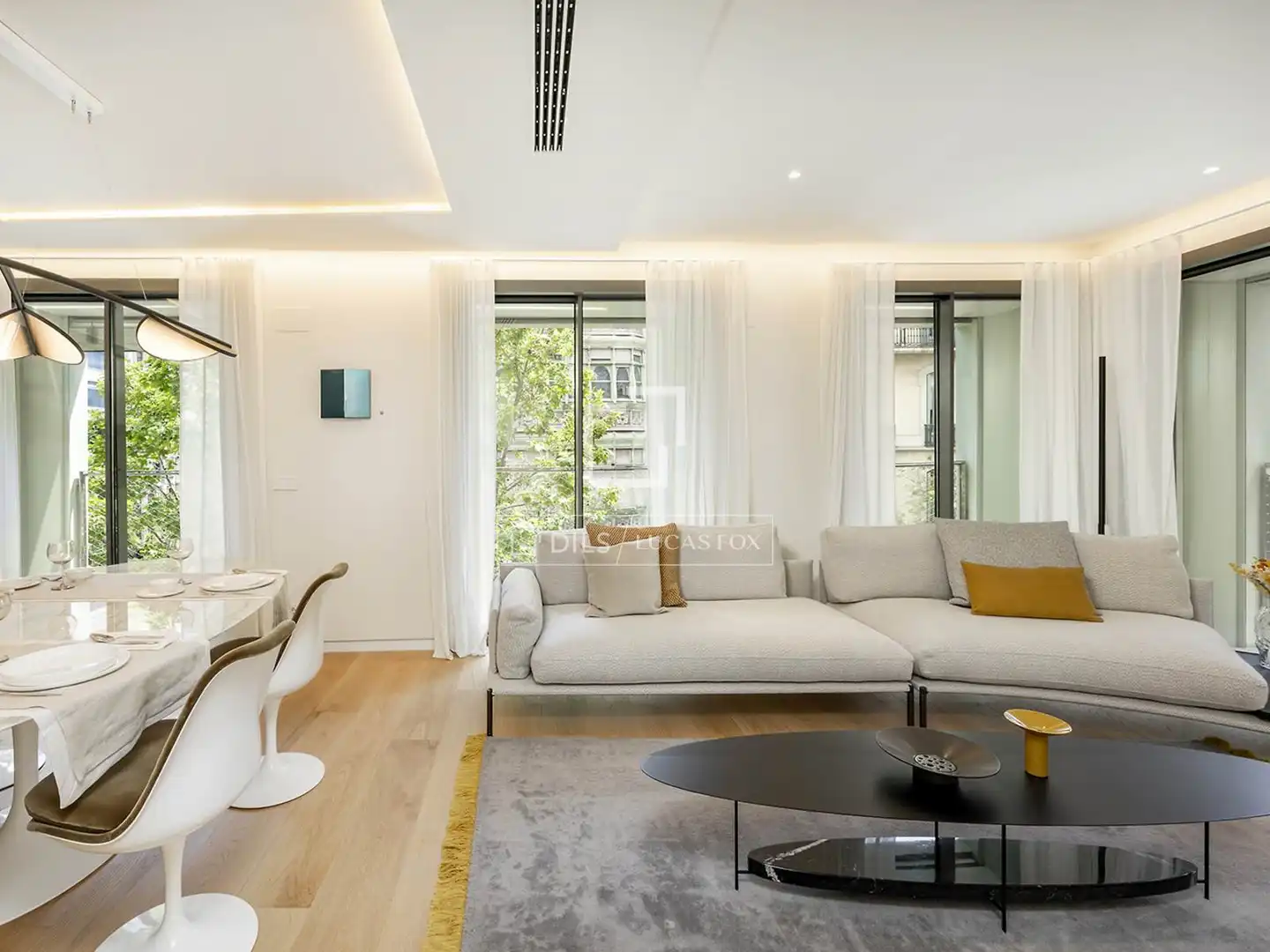 Living room of Flat for sale in Barcelona  with Air Conditioner, Terrace and Swimming Pool