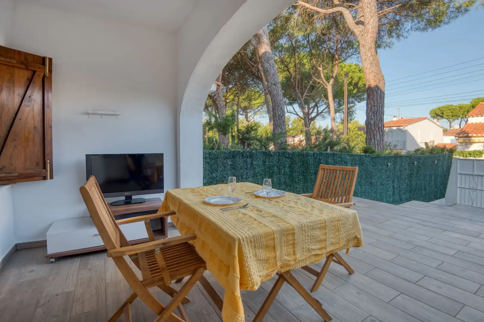 Terraza de Casa adosada en venta en L'Escala con Terraza y Amueblado