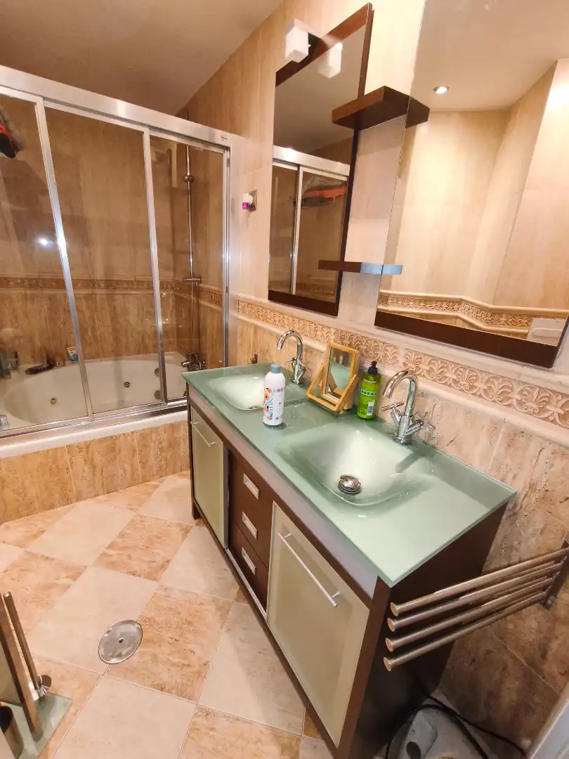 Baño de Piso en venta en Móstoles con Aire acondicionado, Calefacción y Parquet