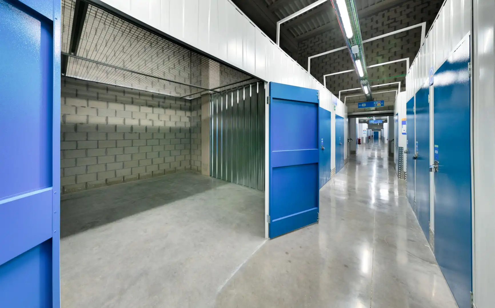 Storage room for rent in Vitoria - Gasteiz  with Alarm